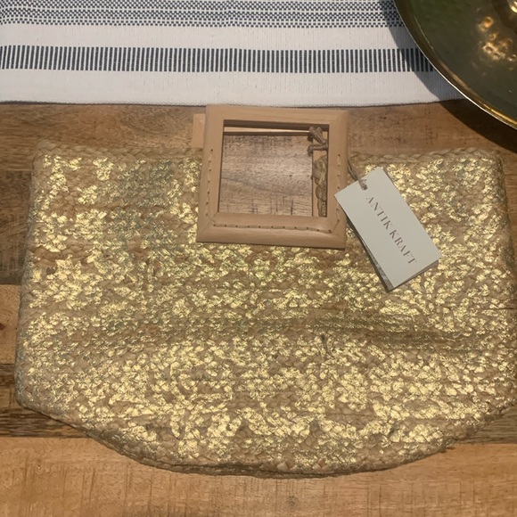 NWT Jute Woven Tote with Gold Foil - Picture 1 of 5